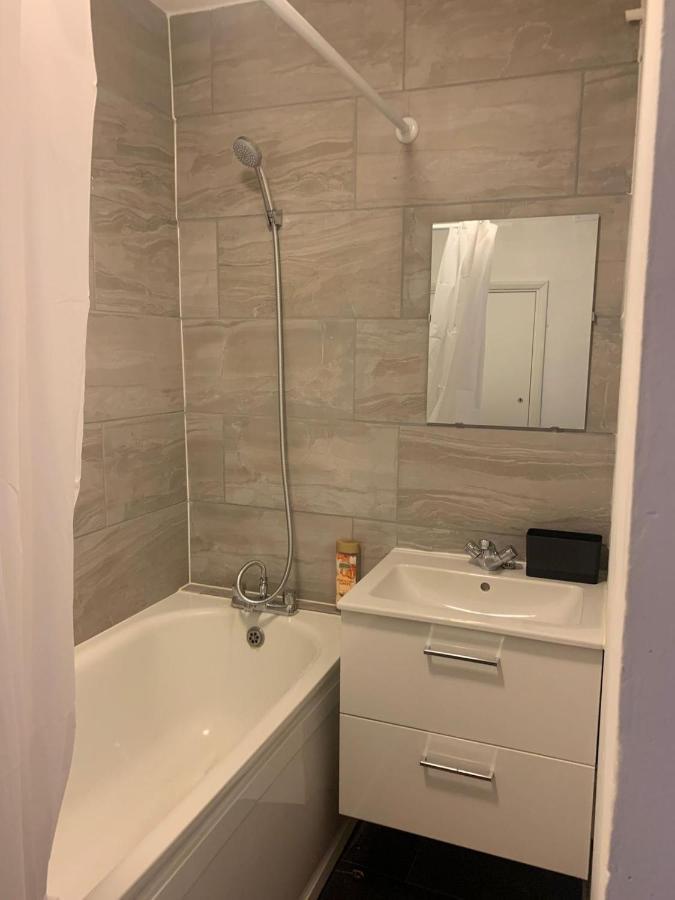 لندن Tt Luxury Apartments المظهر الخارجي الصورة